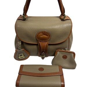 Dooney & Bourke Leather Purse (RARE) Complete Set(Read Description)